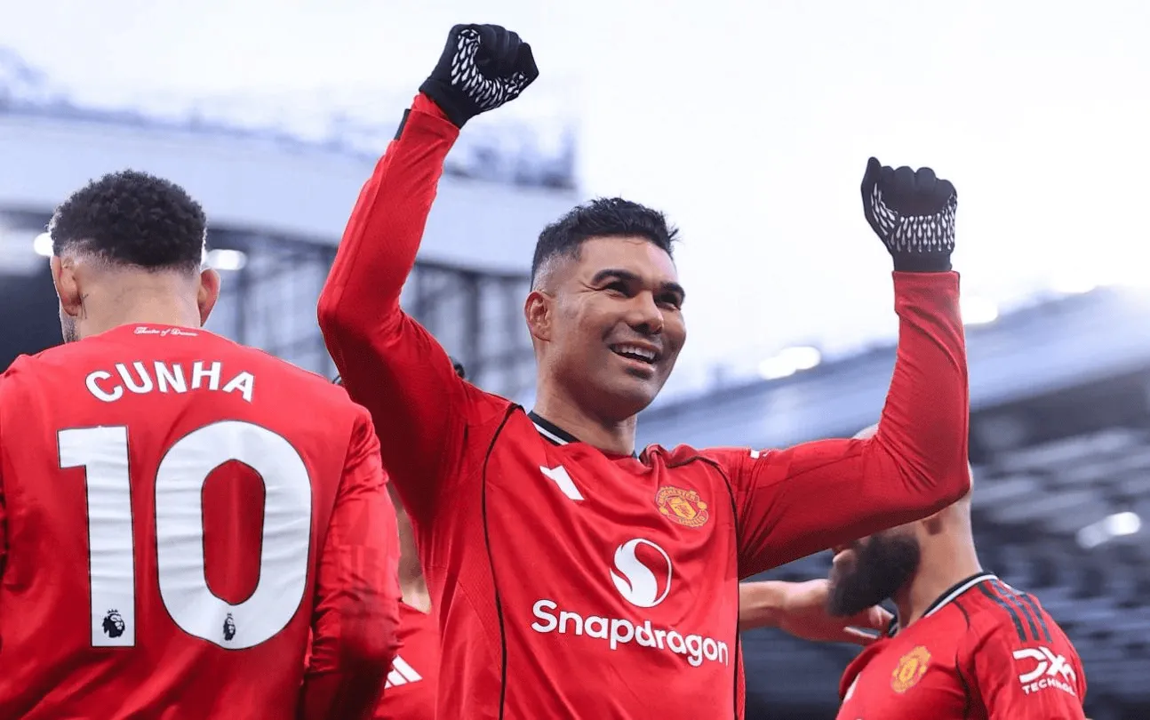 开元体育官网-电讯报：卡塞米罗想在离开曼联前，帮助球队获得欧冠席位